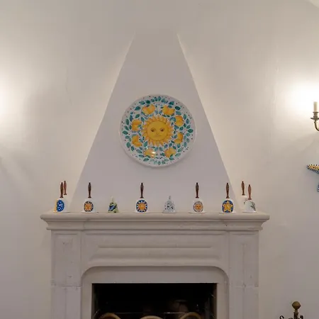 Aurora House Вилла