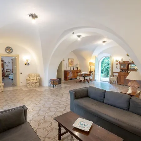 Aurora House Villa Vasto