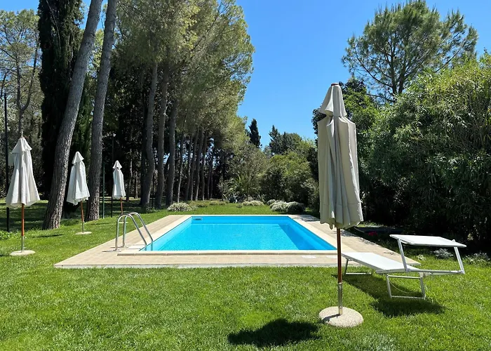 Villa Aurora House *